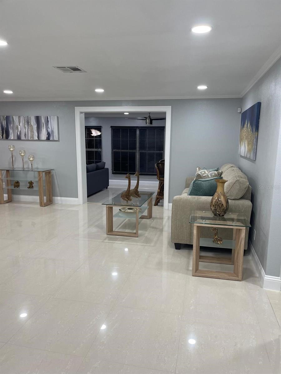 6423 MONTEREY BLVD — photo 16