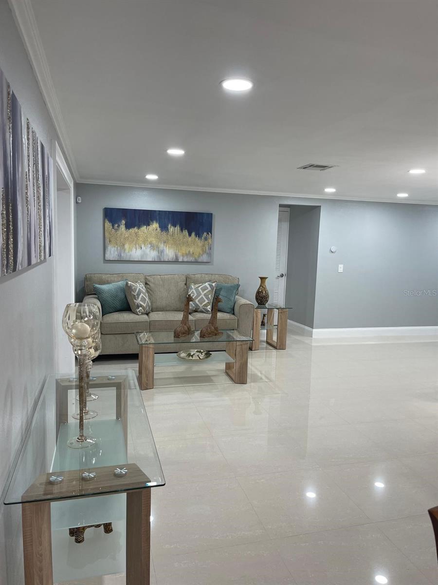 6423 MONTEREY BLVD — photo 19