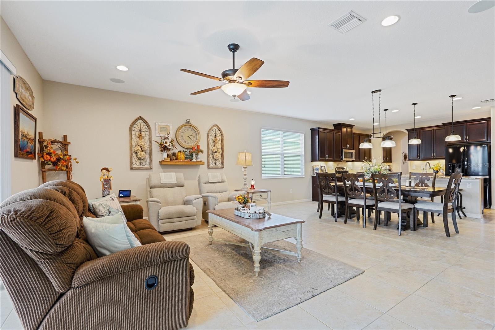 17527 BRIGHT WHEAT DR — photo 18