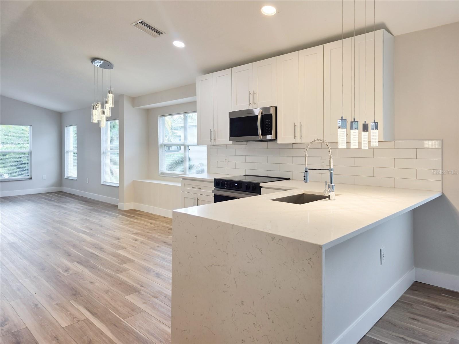 12026 WINDING WOODS WAY — photo 13