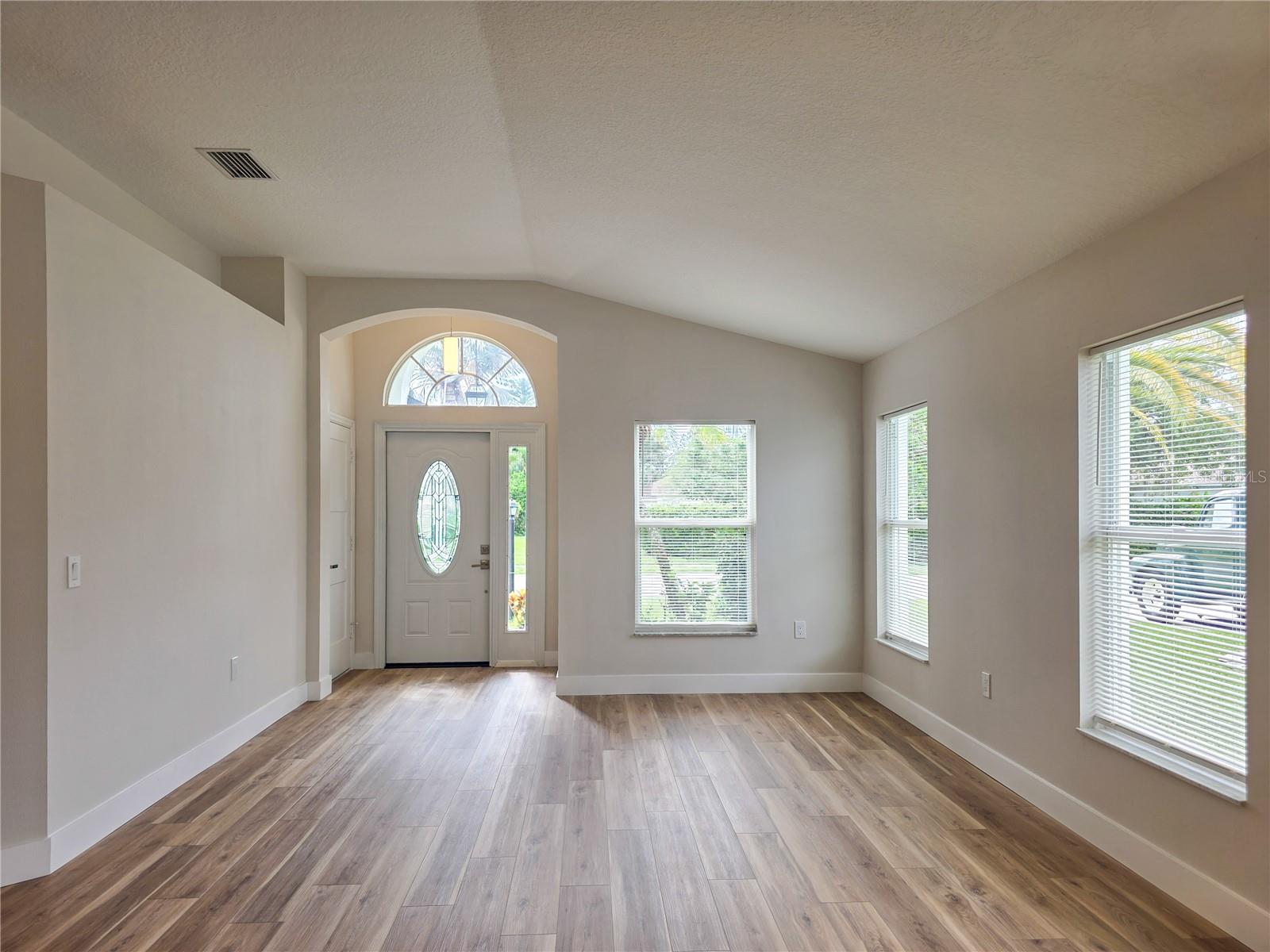 12026 WINDING WOODS WAY — photo 3