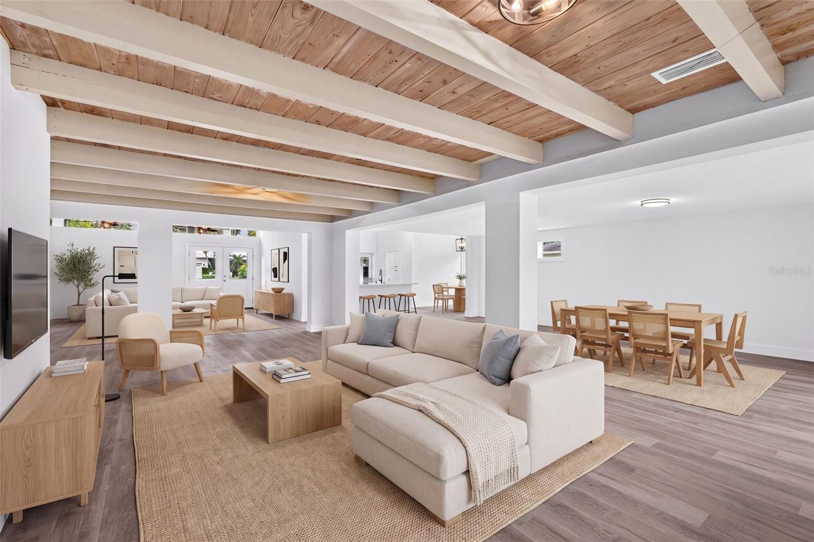 341 SHORE DR — photo 21