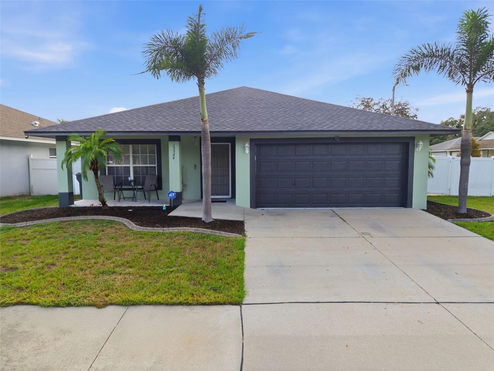 15544 FLORIDA BREEZE LOOP — photo 2