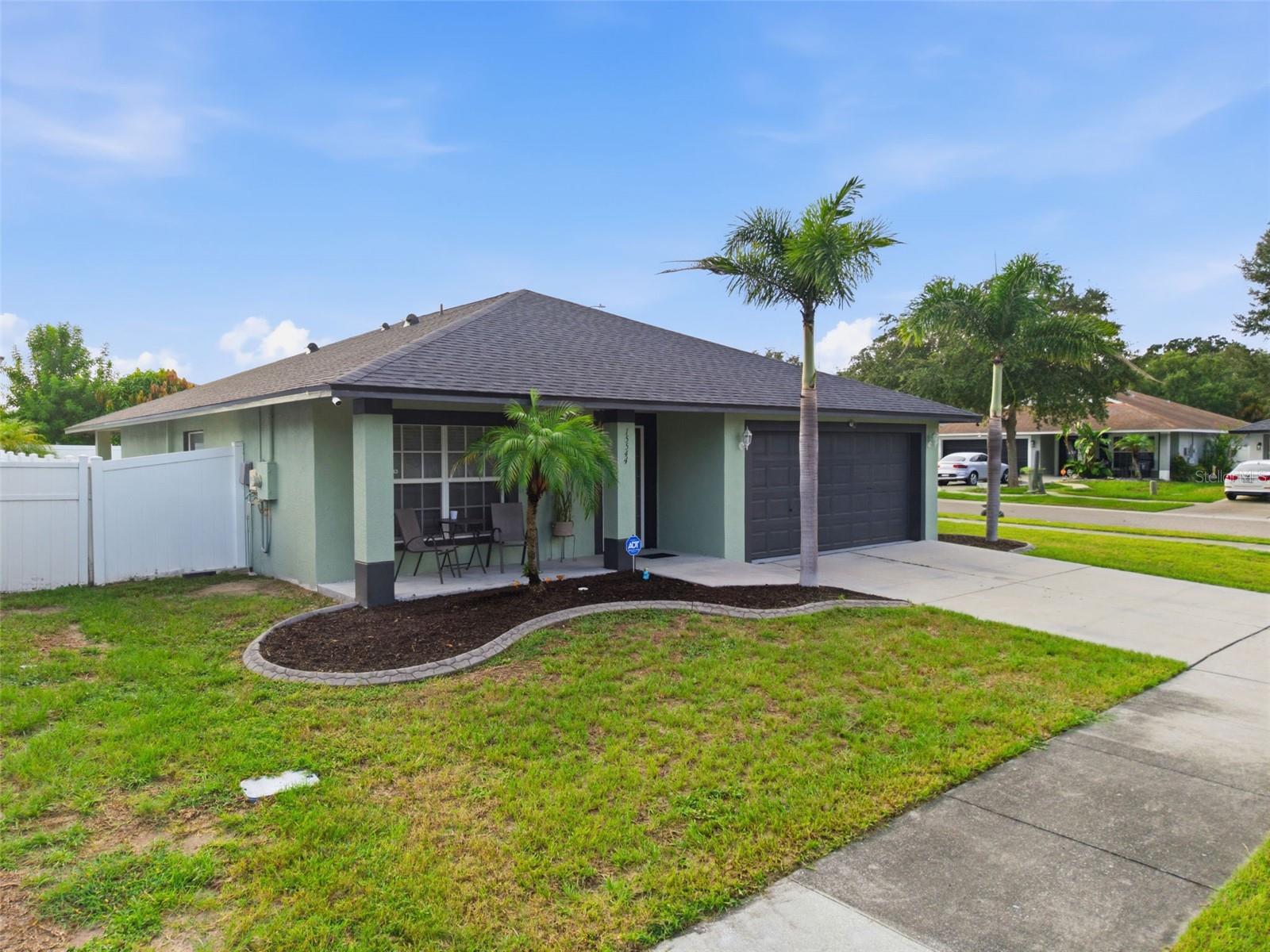 15544 FLORIDA BREEZE LOOP — photo 3