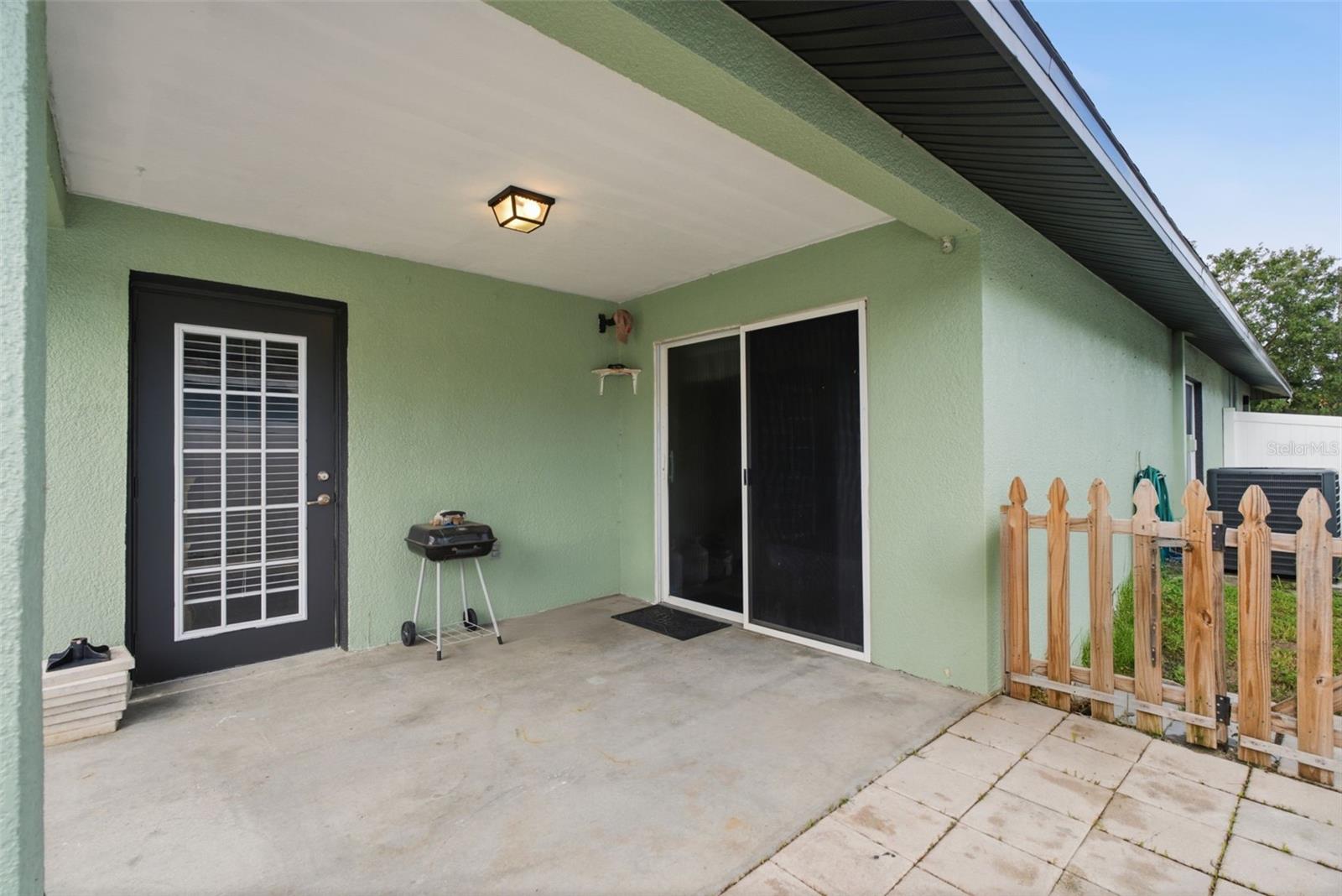 15544 FLORIDA BREEZE LOOP — photo 29