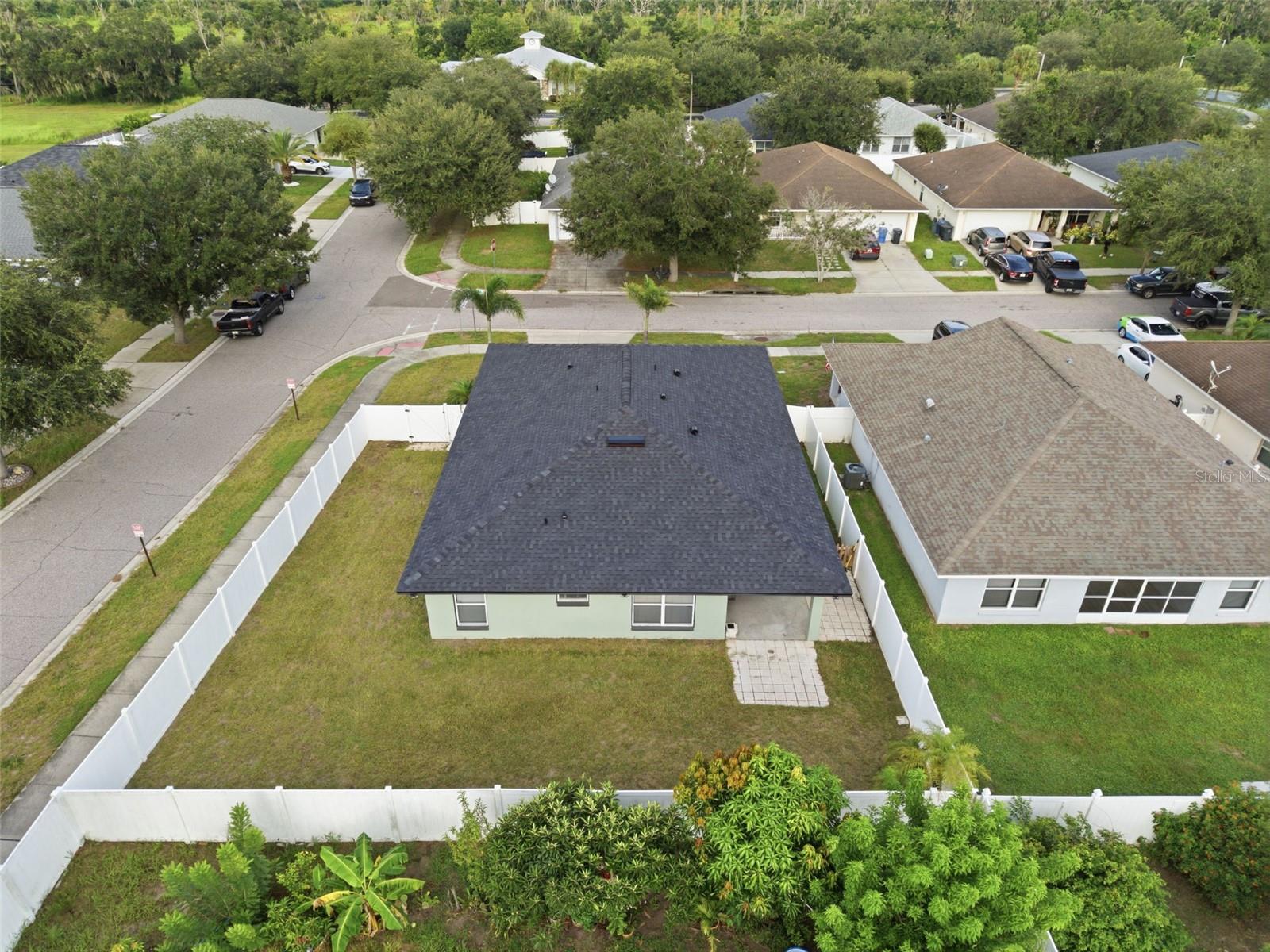 15544 FLORIDA BREEZE LOOP — photo 33
