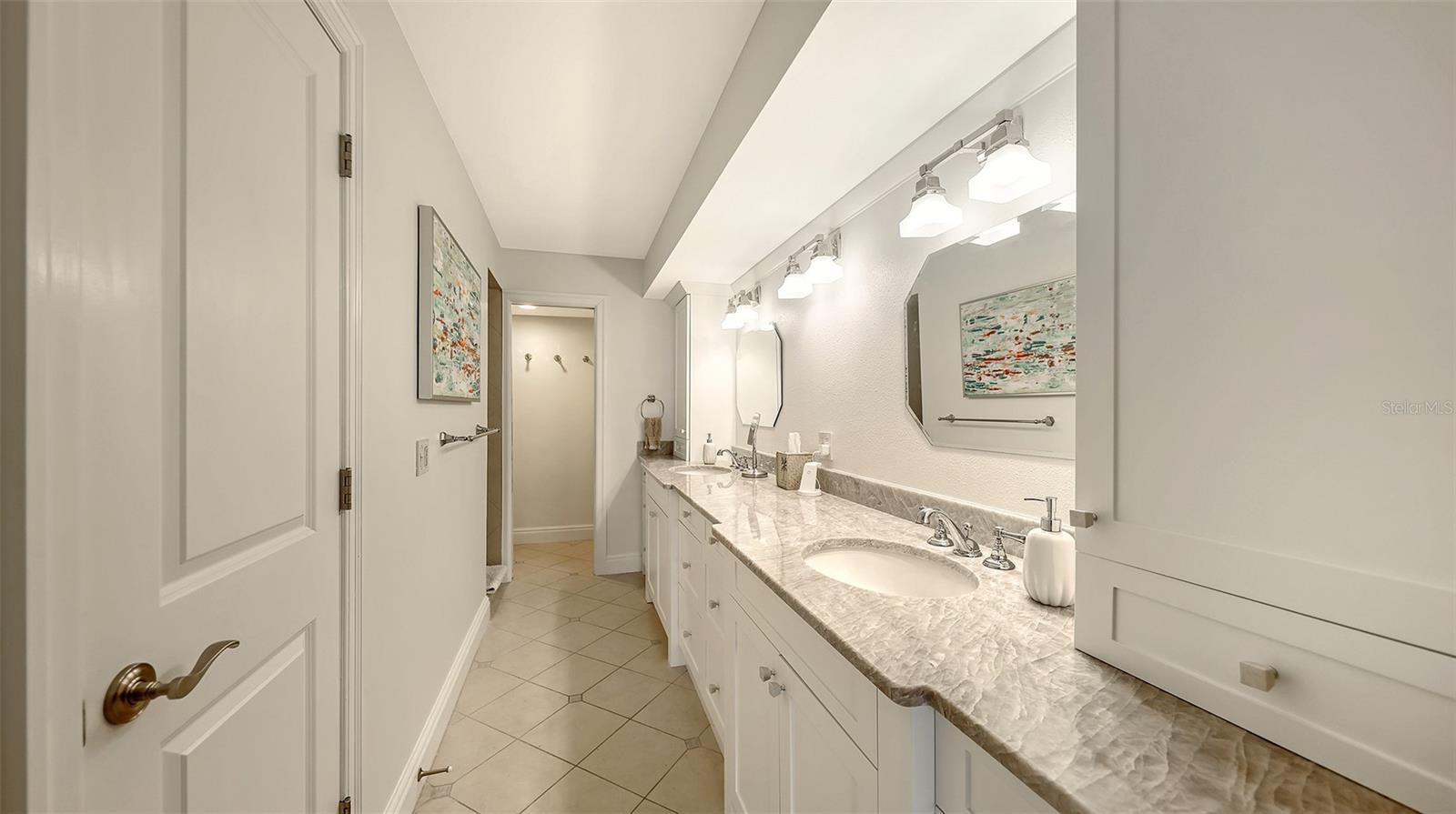 5880 MIDNIGHT PASS RD #307 — photo 21