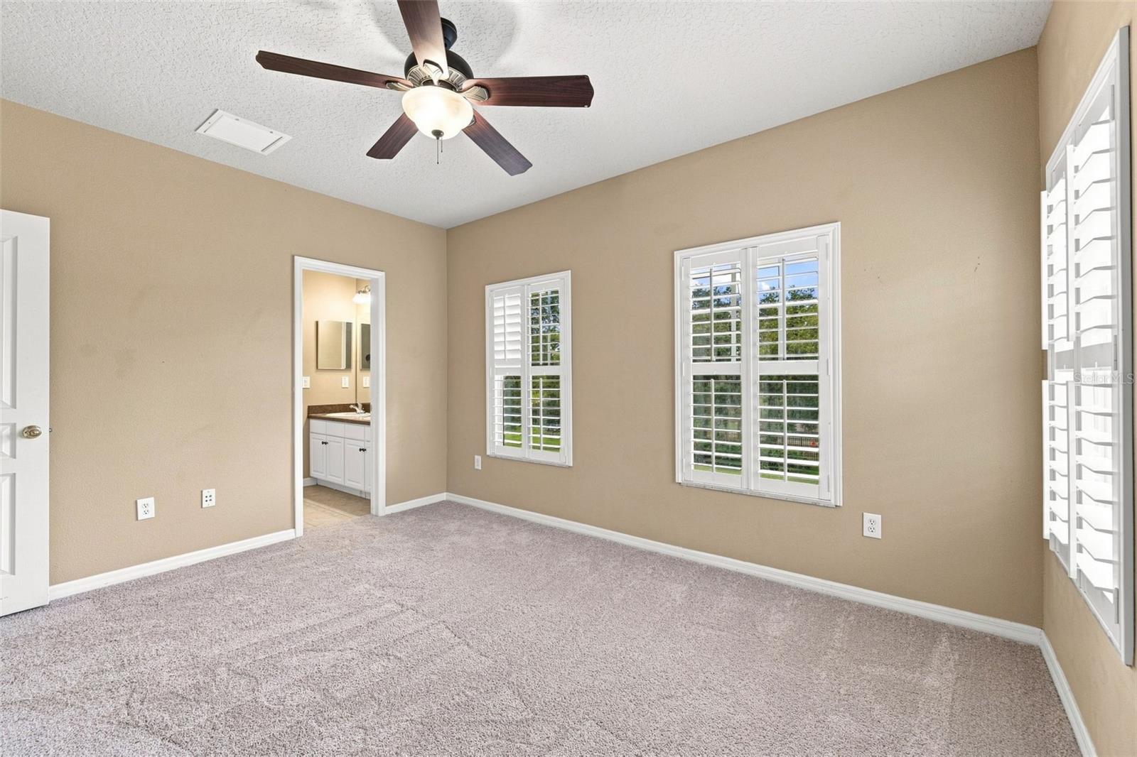6104 PARKSET DR — photo 38