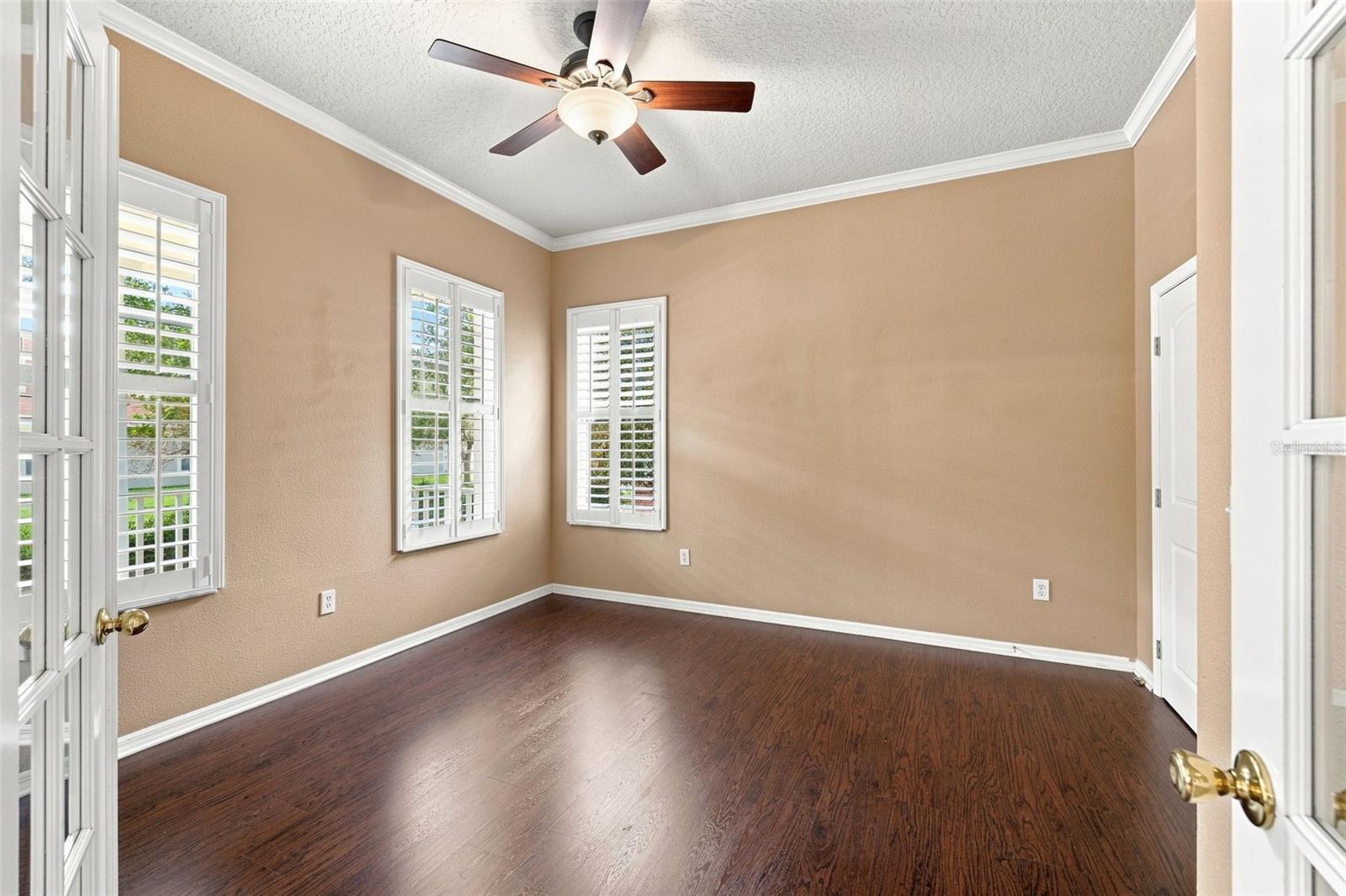 6104 PARKSET DR — photo 8