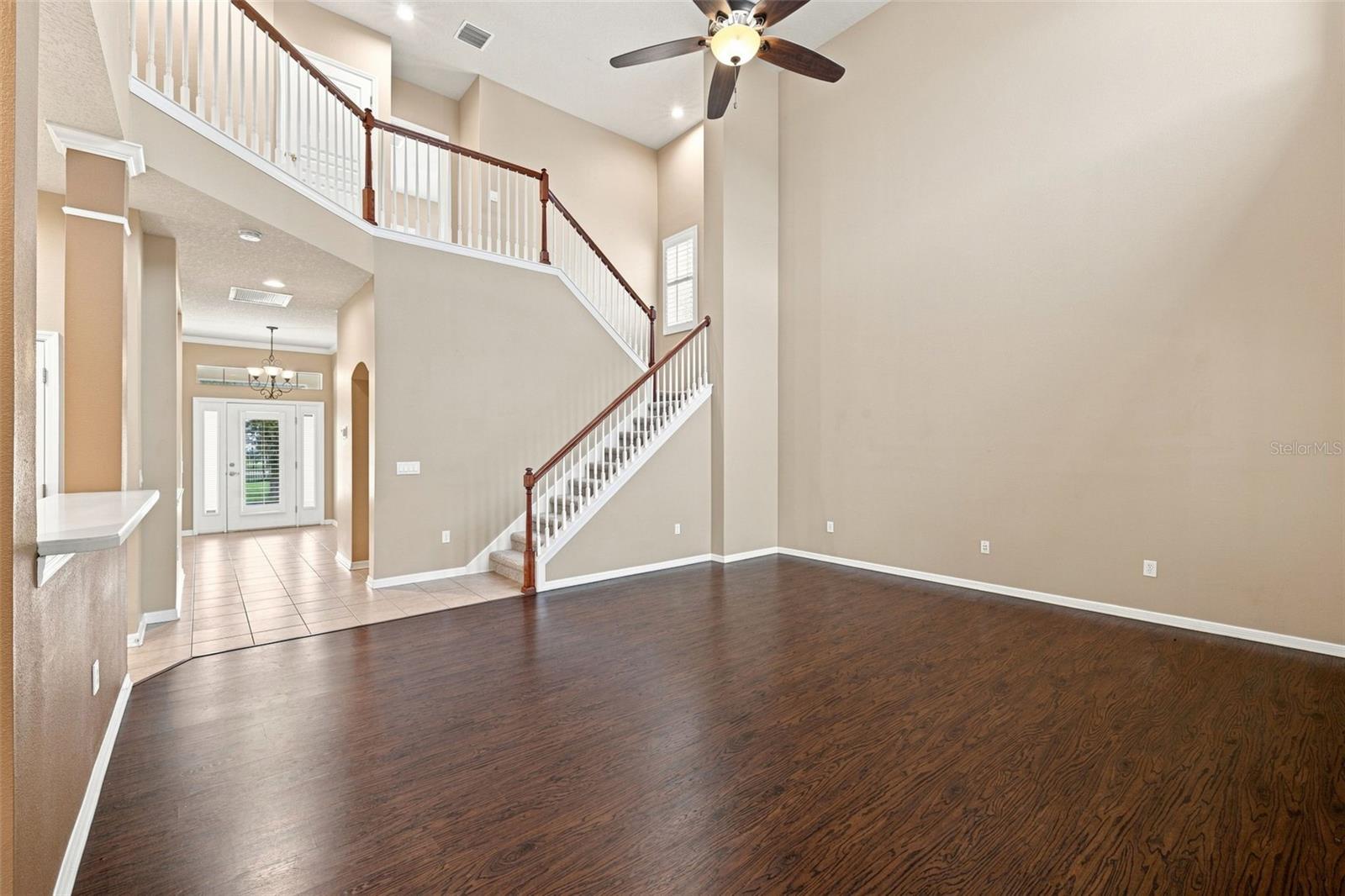 6104 PARKSET DR — photo 11