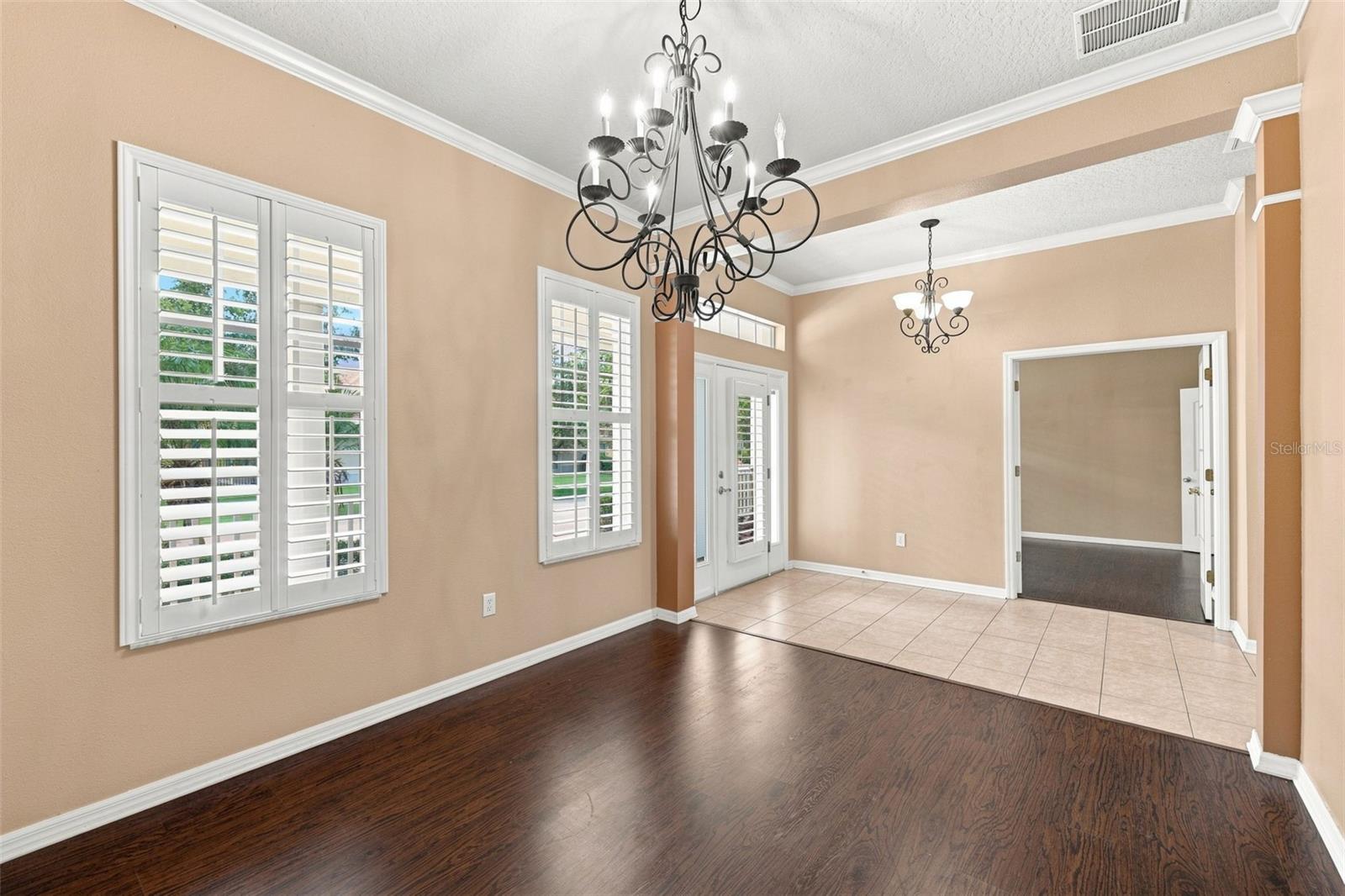 6104 PARKSET DR — photo 6
