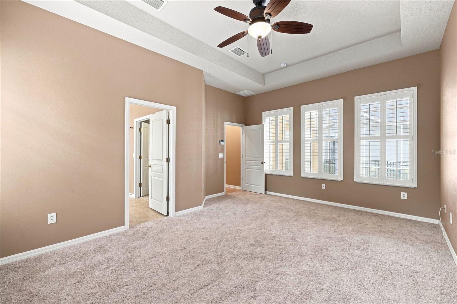 6104 PARKSET DR — photo 25