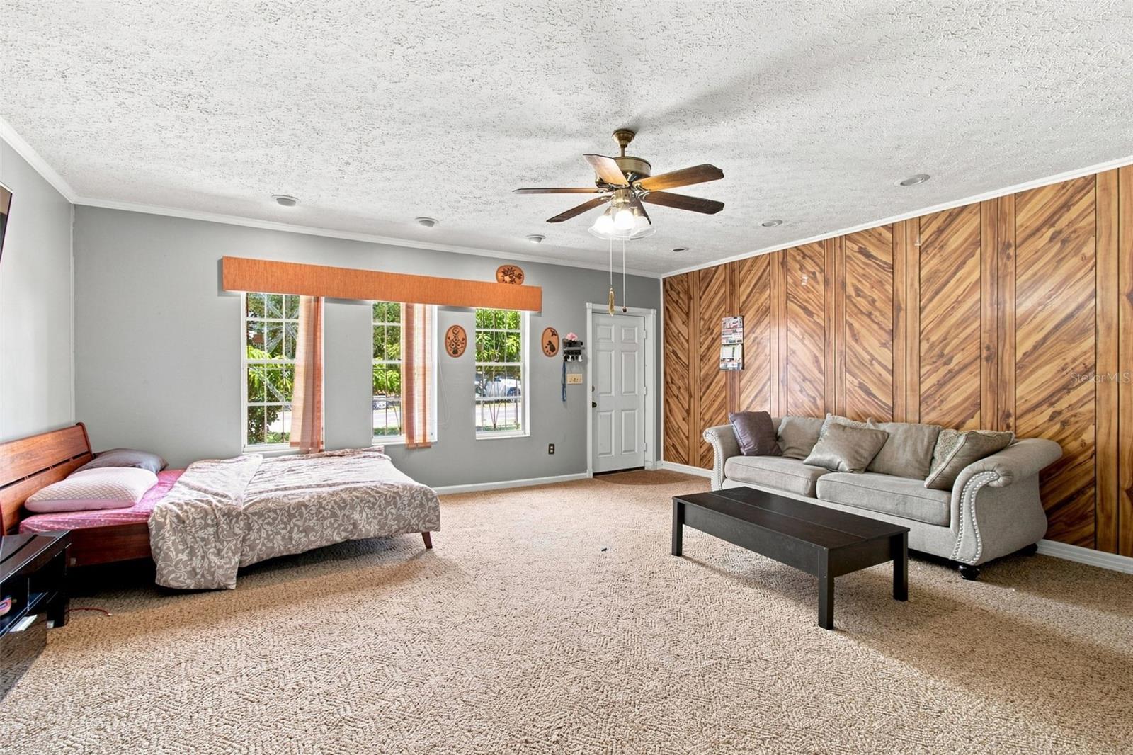3412 E FERN ST — photo 24