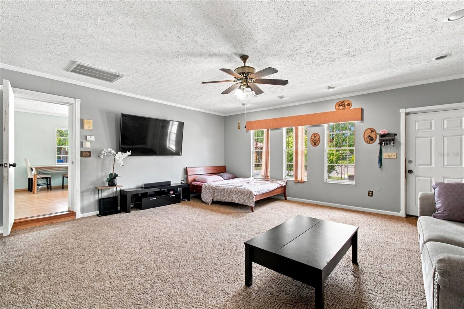 3412 E FERN ST — photo 23