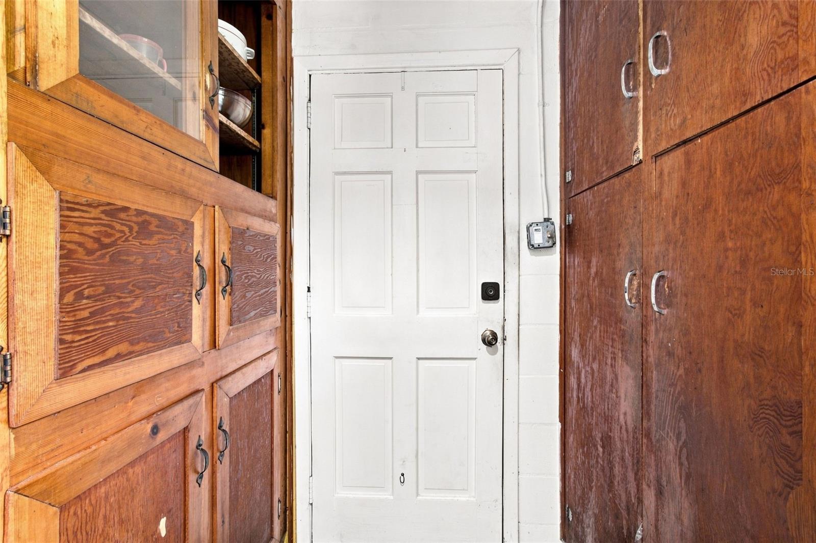 3412 E FERN ST — photo 30
