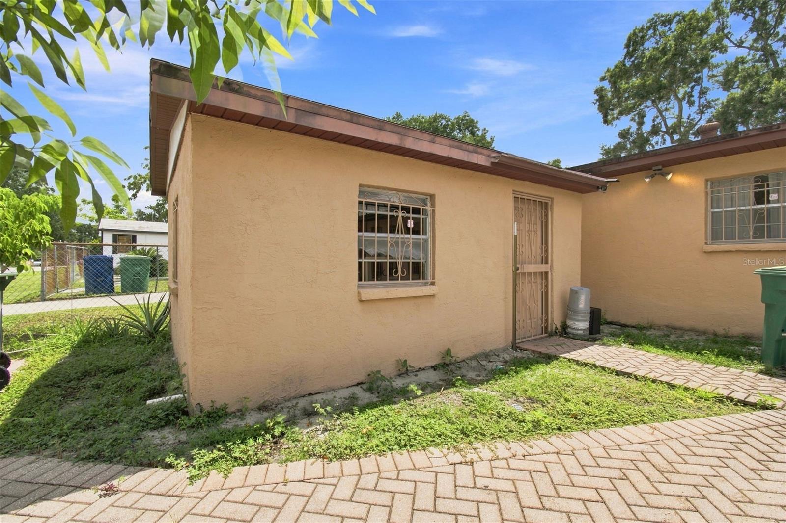 3412 E FERN ST — photo 35