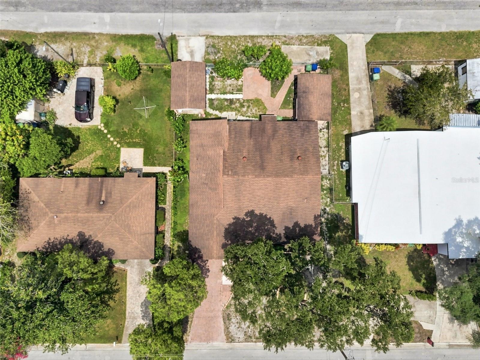 3412 E FERN ST — photo 38