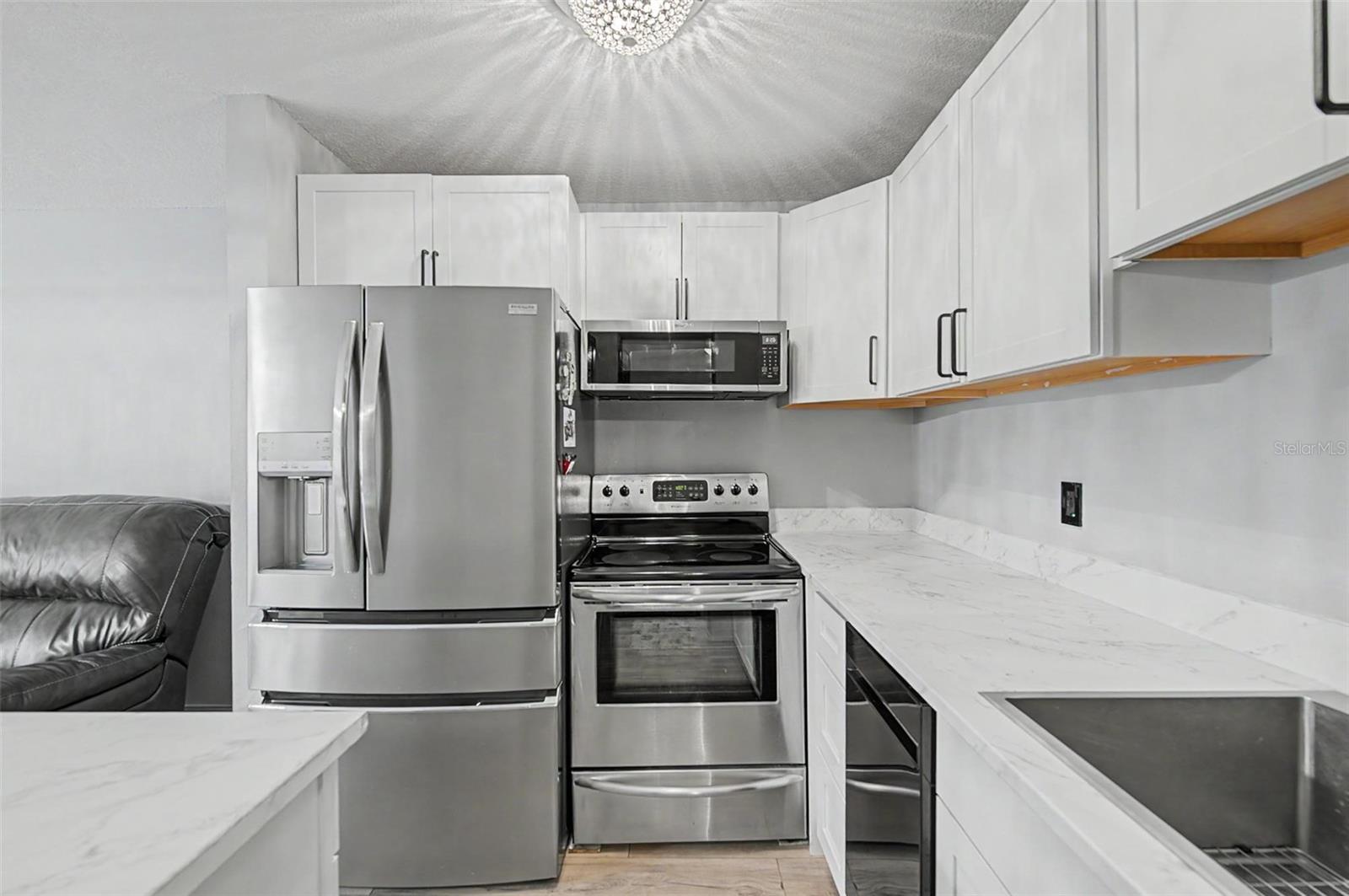 11923 DIETZ DR #8 — photo 12