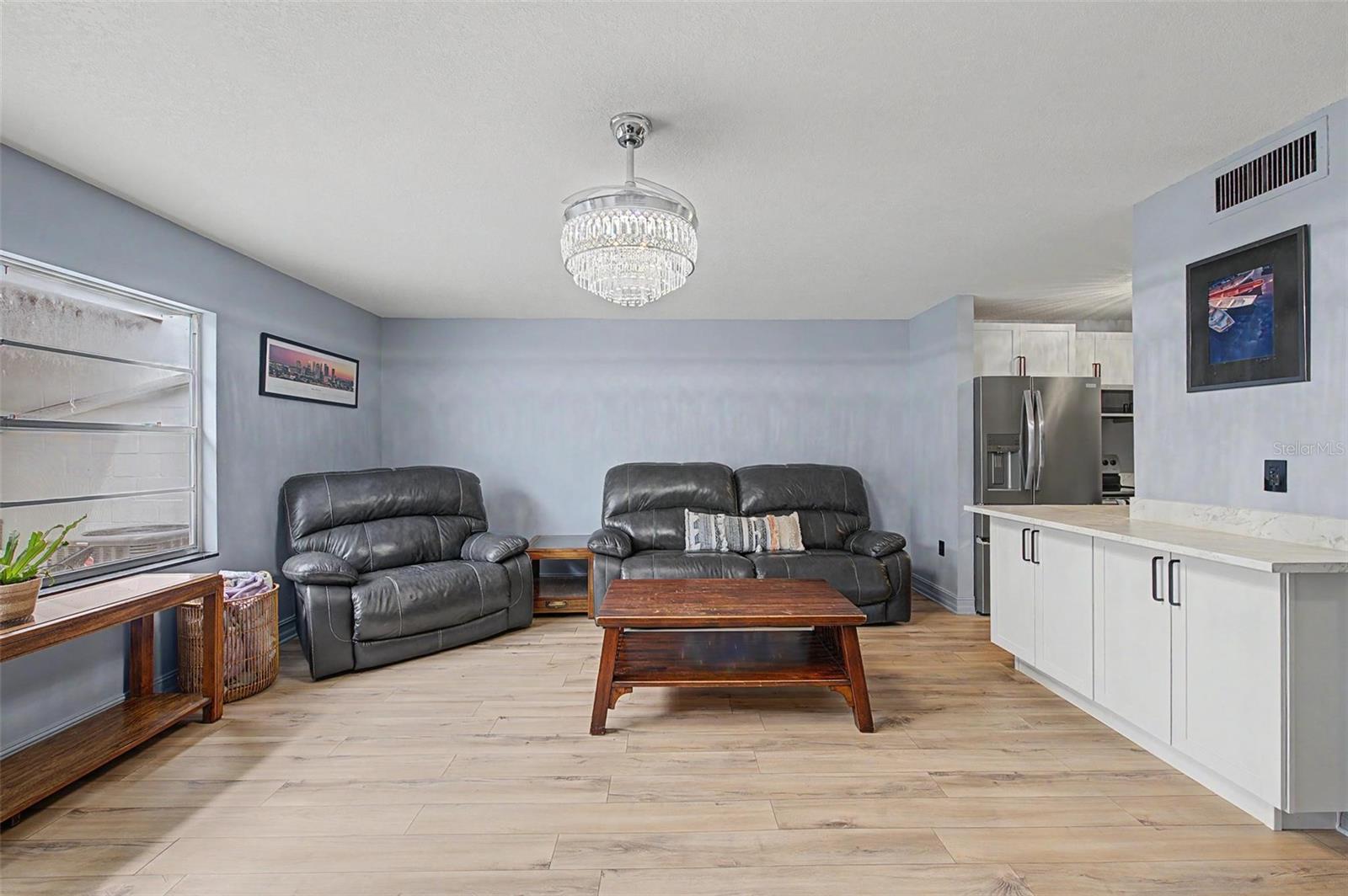 11923 DIETZ DR #8 — photo 4