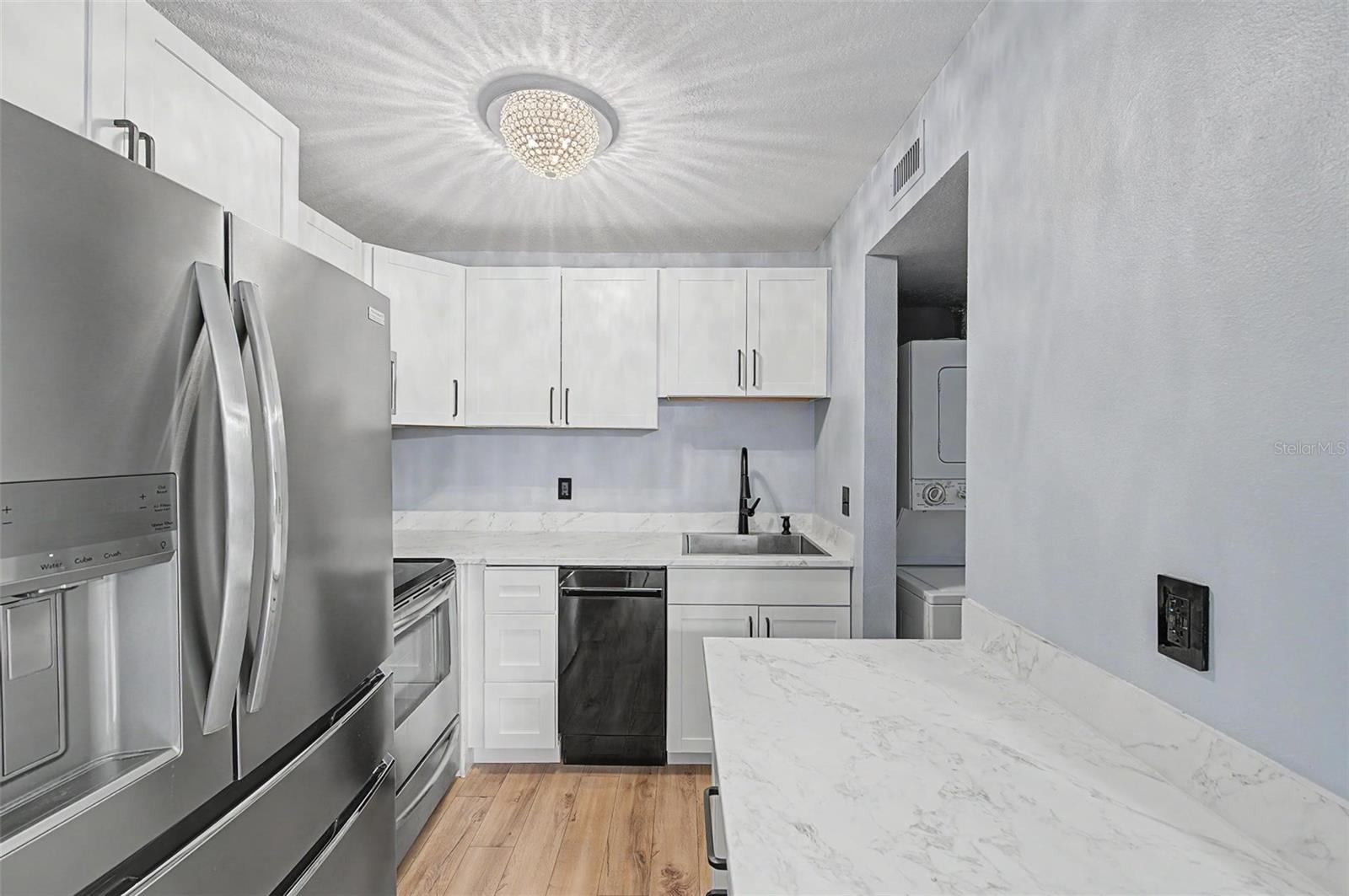 11923 DIETZ DR #8 — photo 11