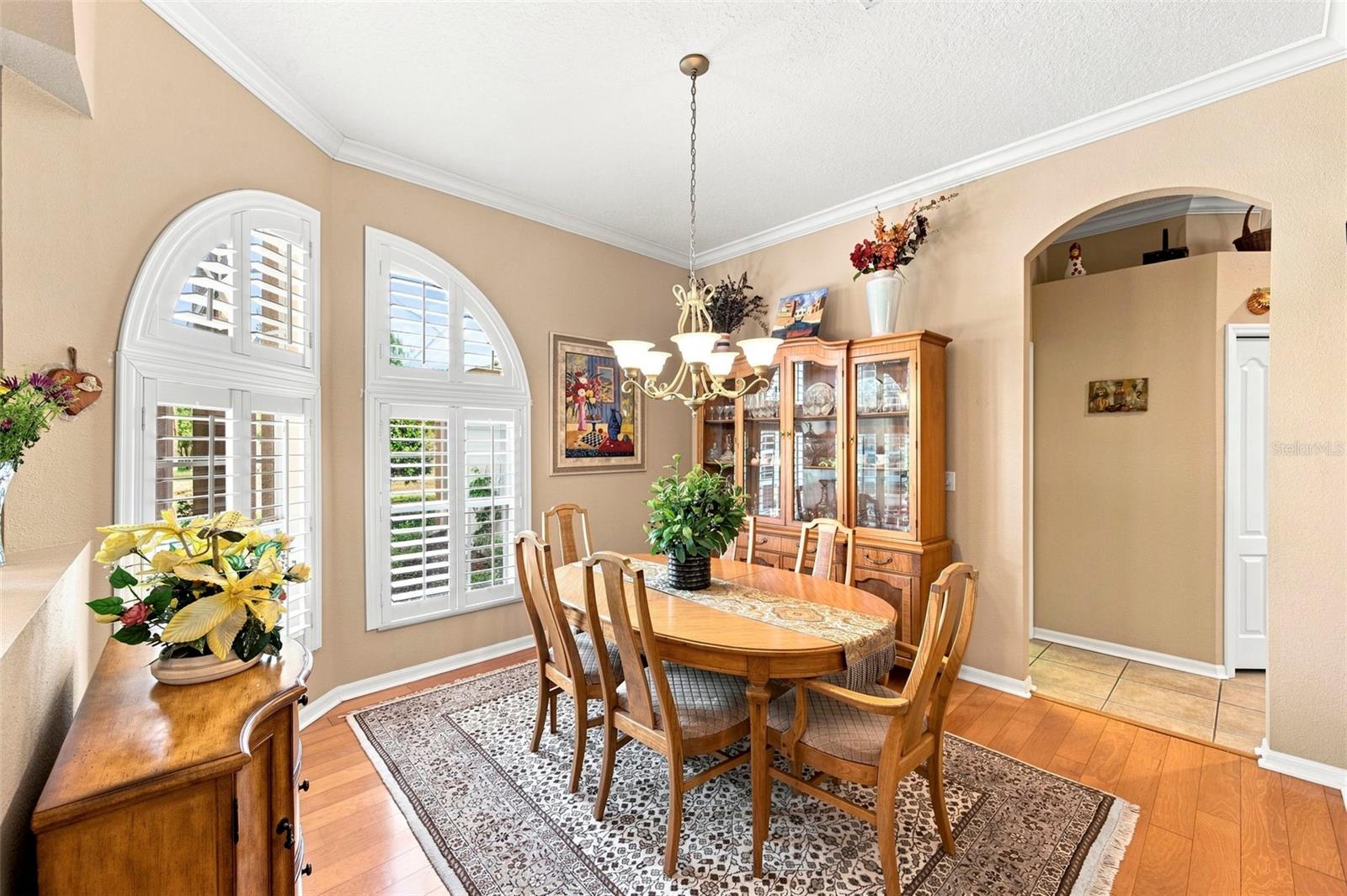 10531 MIRACLE LN — photo 12
