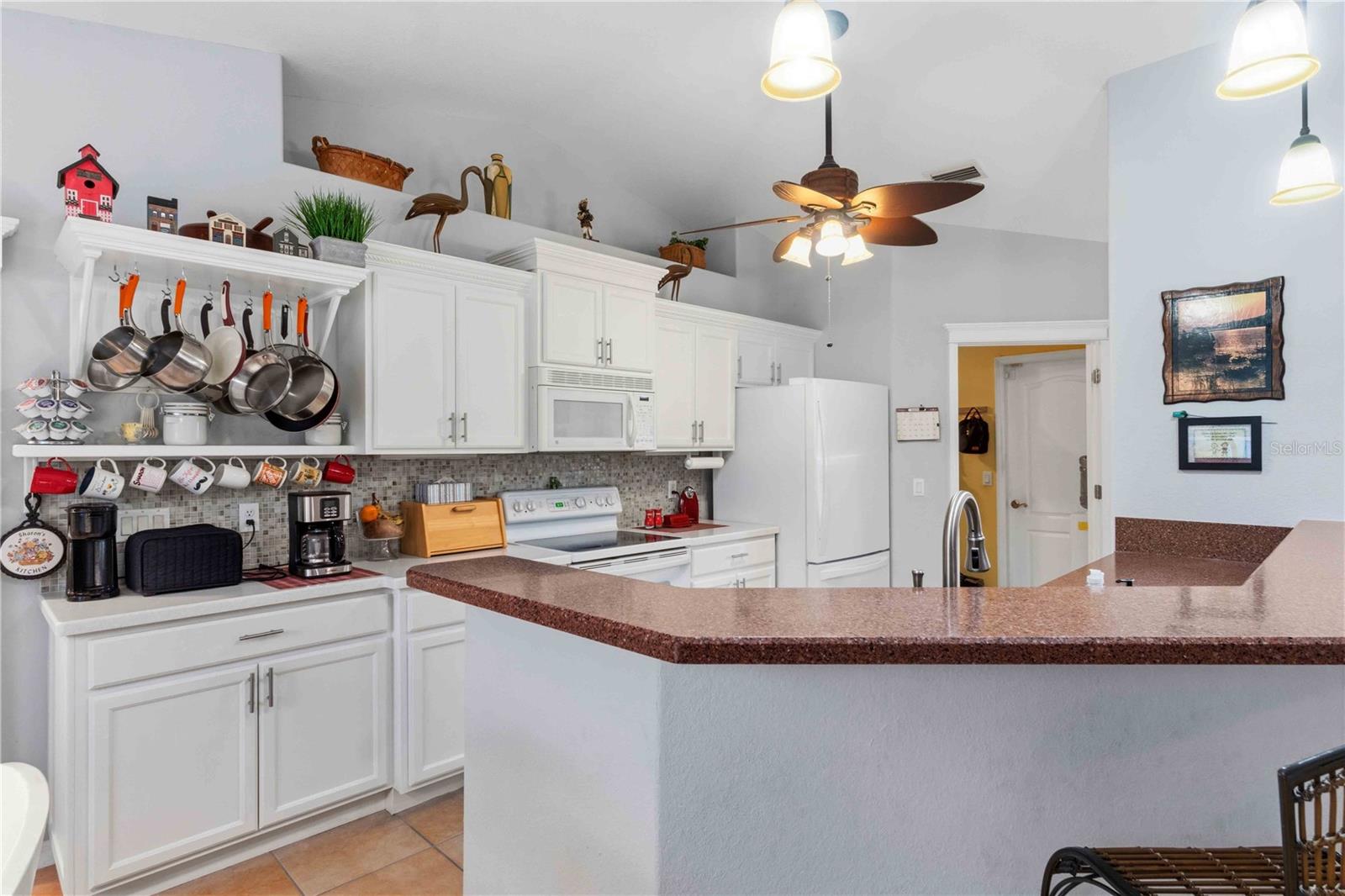 2144 SMYER AVE — photo 17