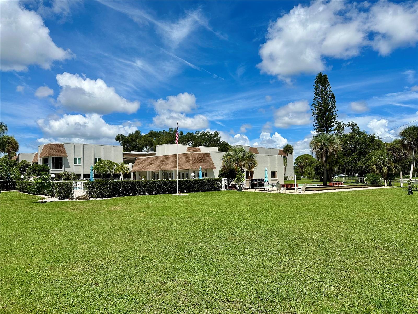1330 GLEN OAKS DR E #370D — photo 33