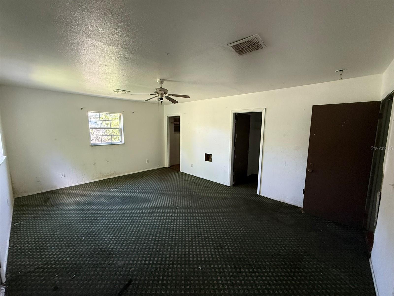 816 17TH CT E — photo 4