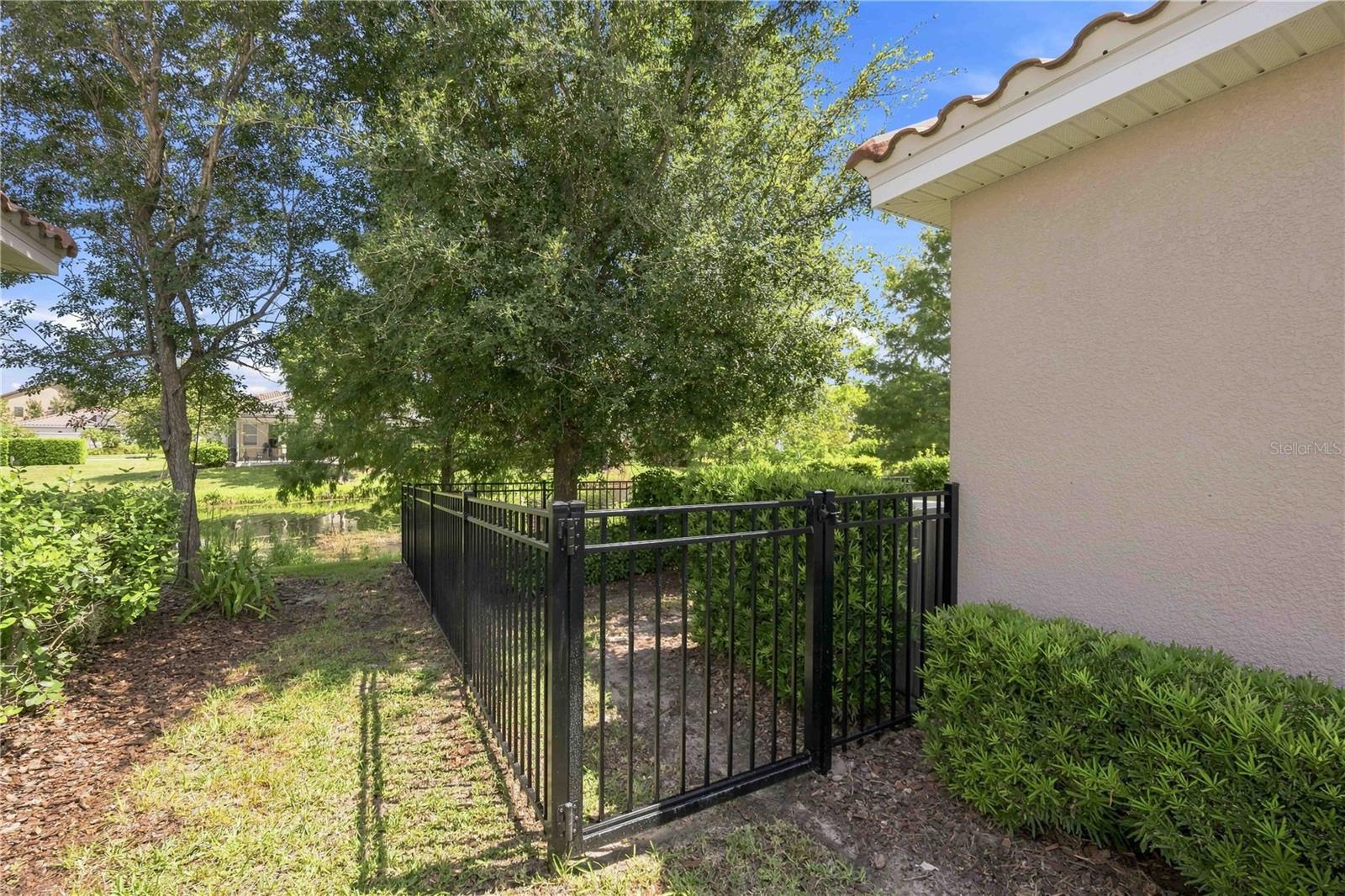 5516 CARTAGENA DR — photo 38
