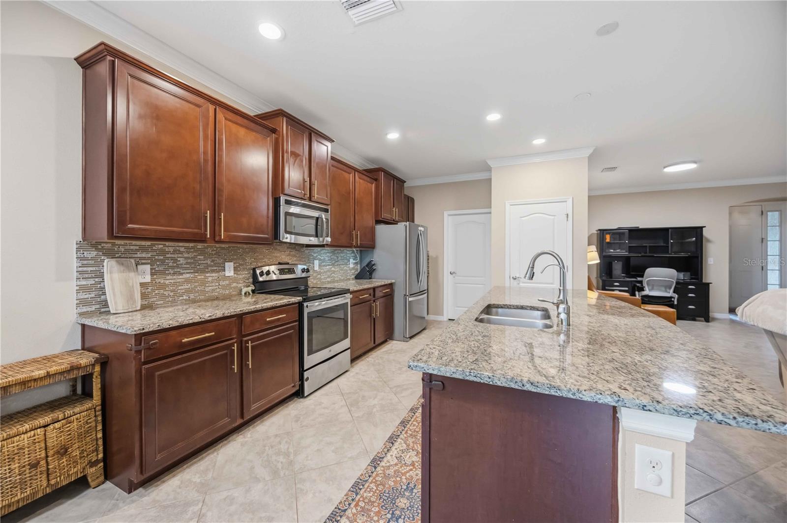 5516 CARTAGENA DR — photo 10