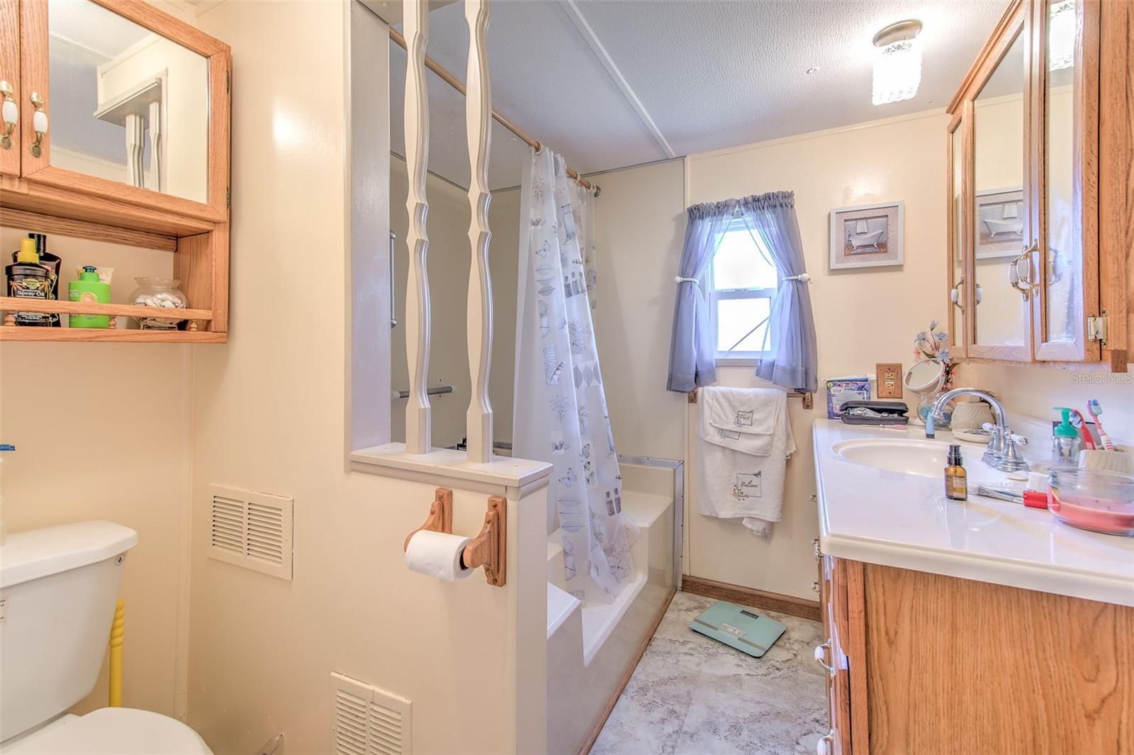5309 MONTEGO DR — photo 23