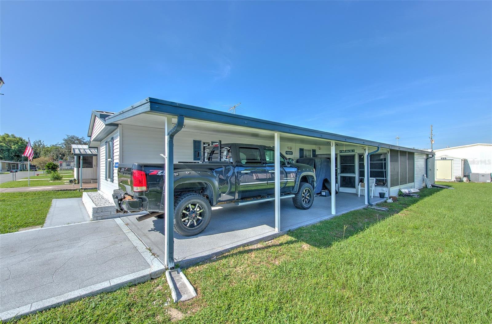 5309 MONTEGO DR — photo 4