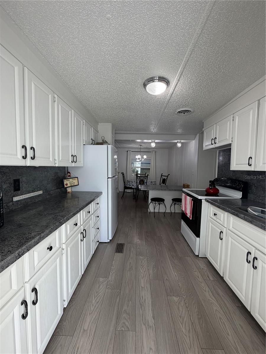 9900 ULMERTON RD #49 — photo 7