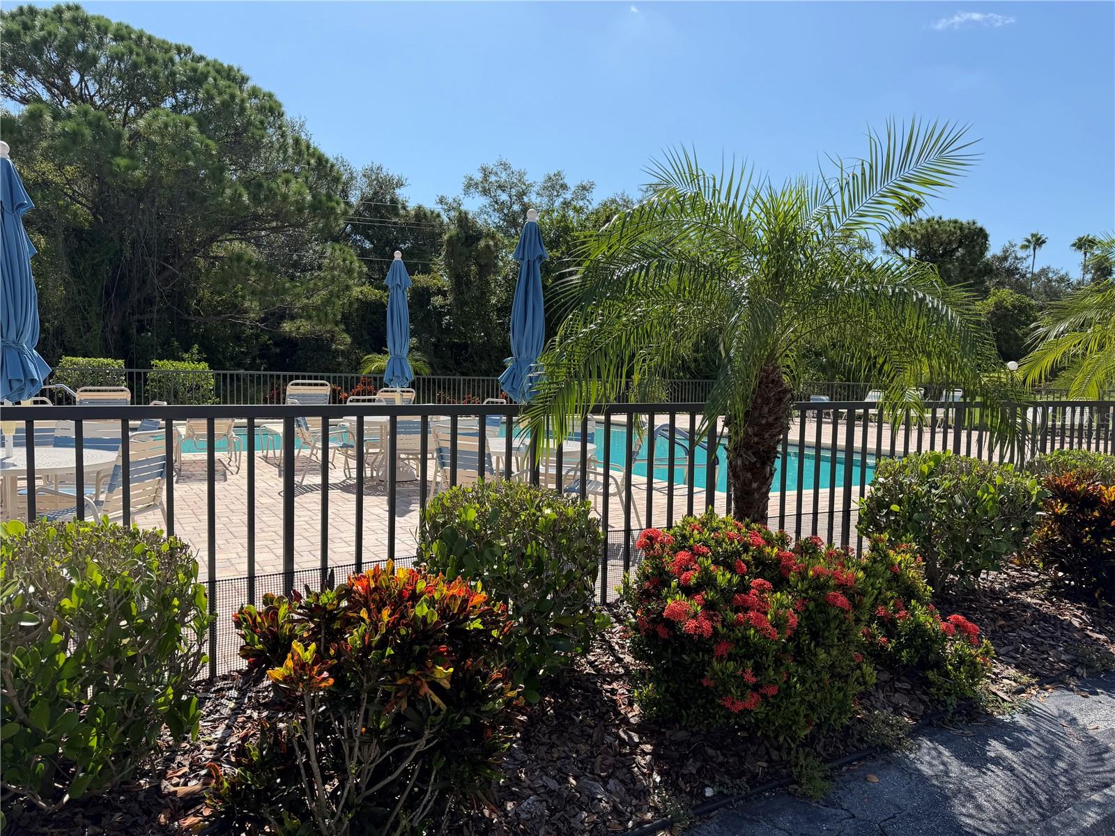 7750 EAGLE CREEK DR #7750 — photo 17