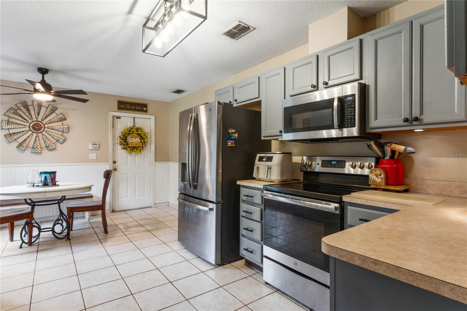 10447 GRANNING LN — photo 38
