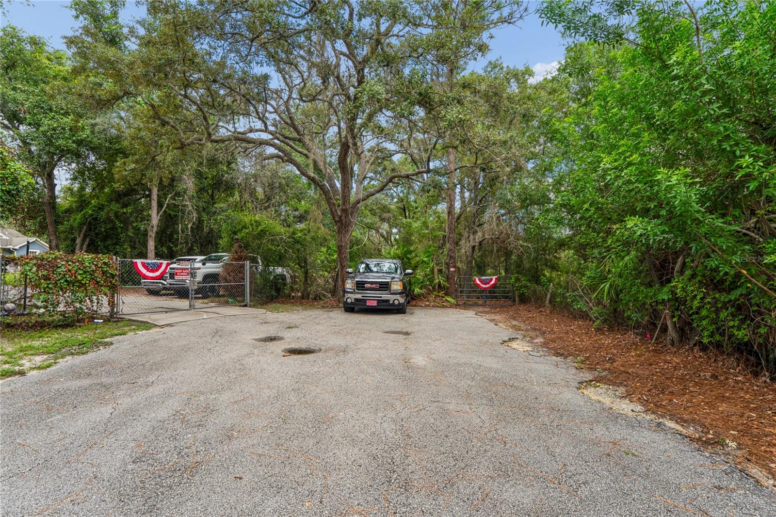 10447 GRANNING LN — photo 57