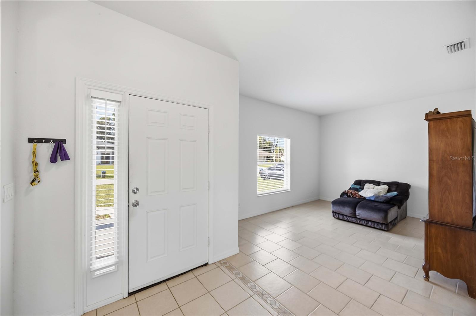 1150 KNOTTY PINE AVE — photo 4