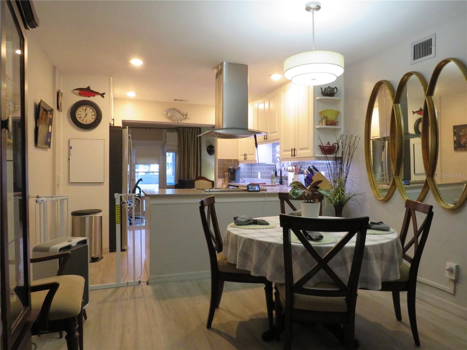 5820 N 43RD TERRACE TER N #1404 — photo 23