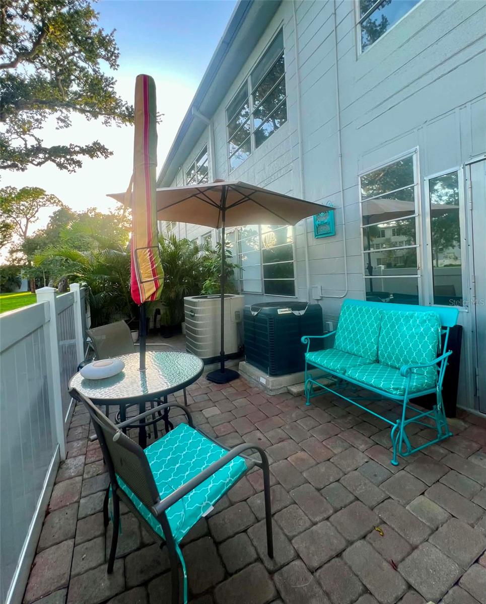 5820 N 43RD TERRACE TER N #1404 — photo 33