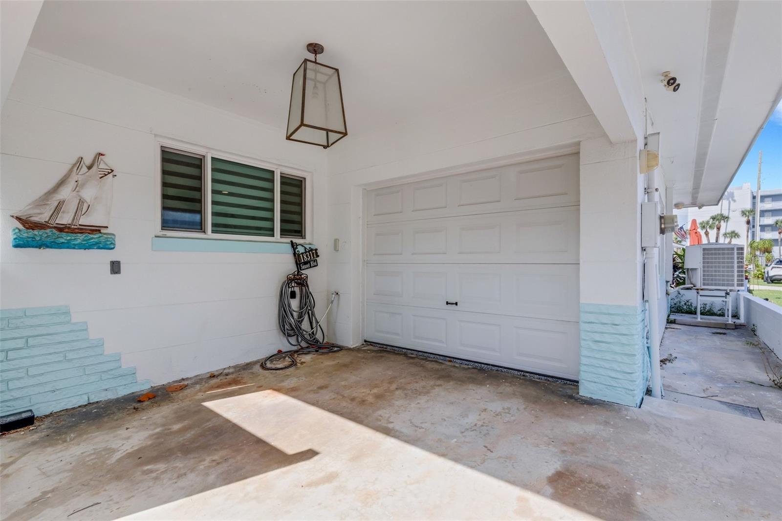 18317 SUNSET BLVD — photo 43