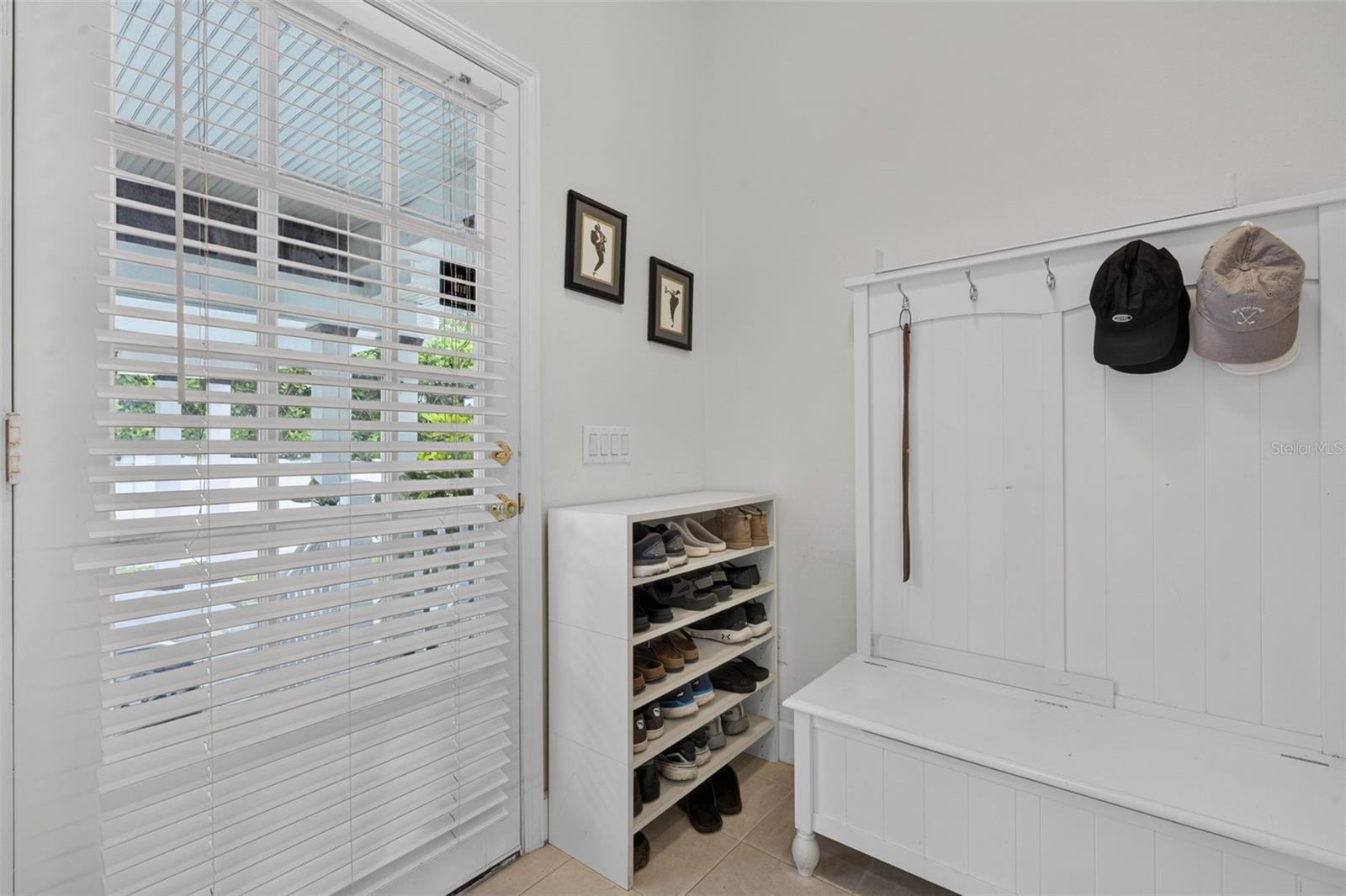 208 W ROSS AVE — photo 18