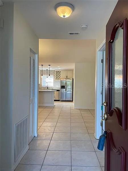 1424 CHESTERFIELD DR — photo 4