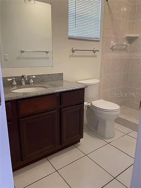 1424 CHESTERFIELD DR — photo 17