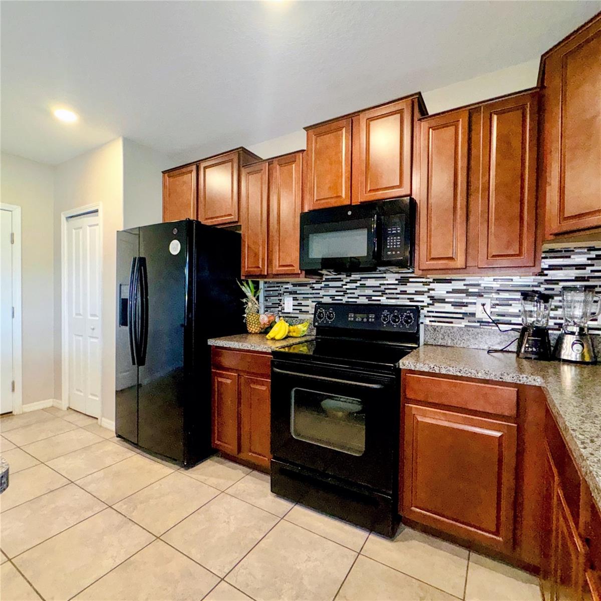 6711 TRENT CREEK DR — photo 23