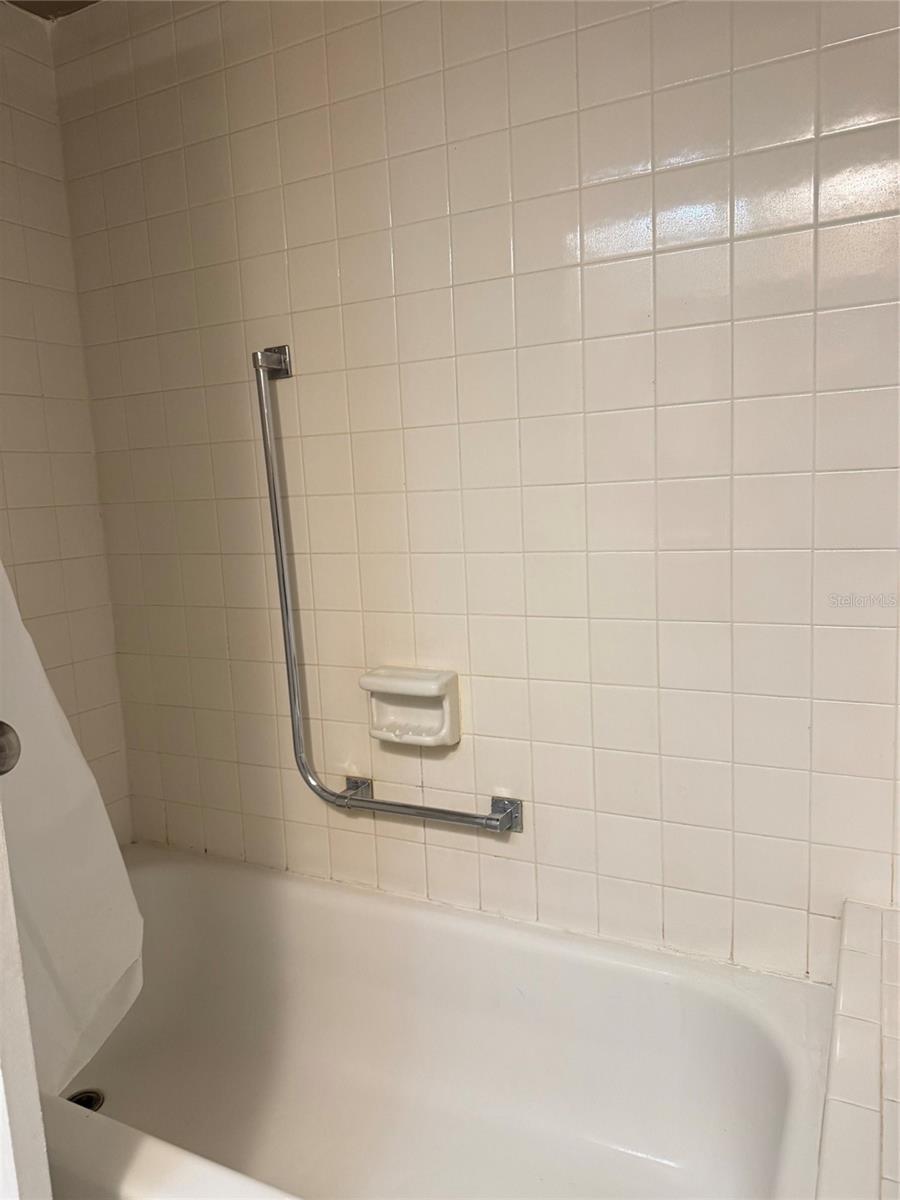 4345 TAHITIAN GARDENS CIR #G — photo 8