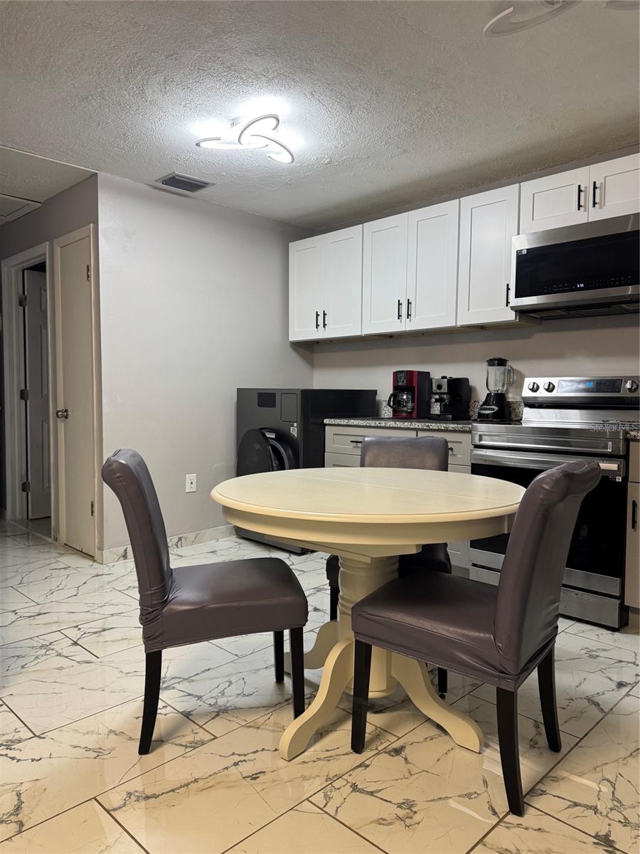 4345 TAHITIAN GARDENS CIR #G — photo 5