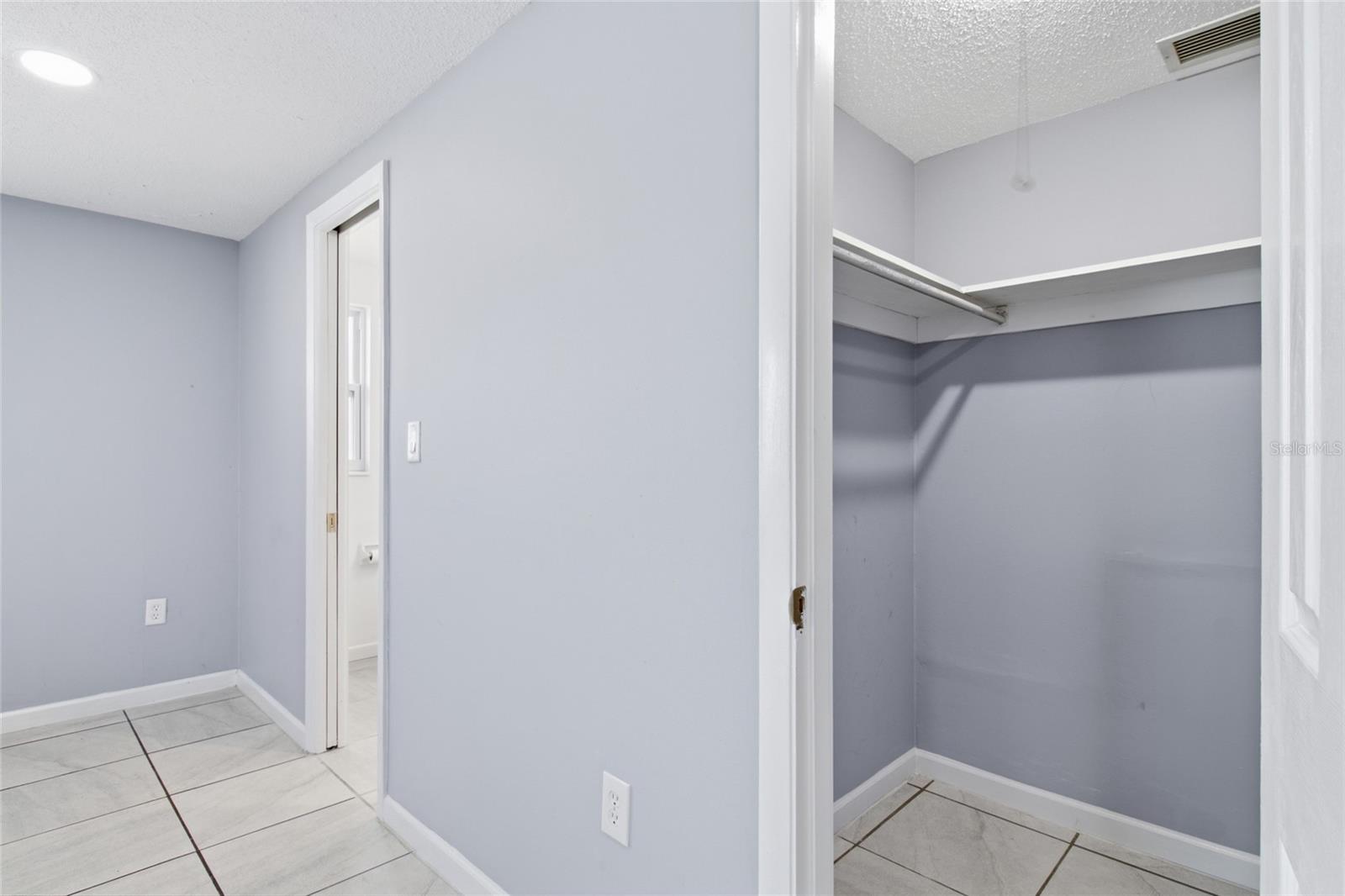 1786 COCONUT DR — photo 27