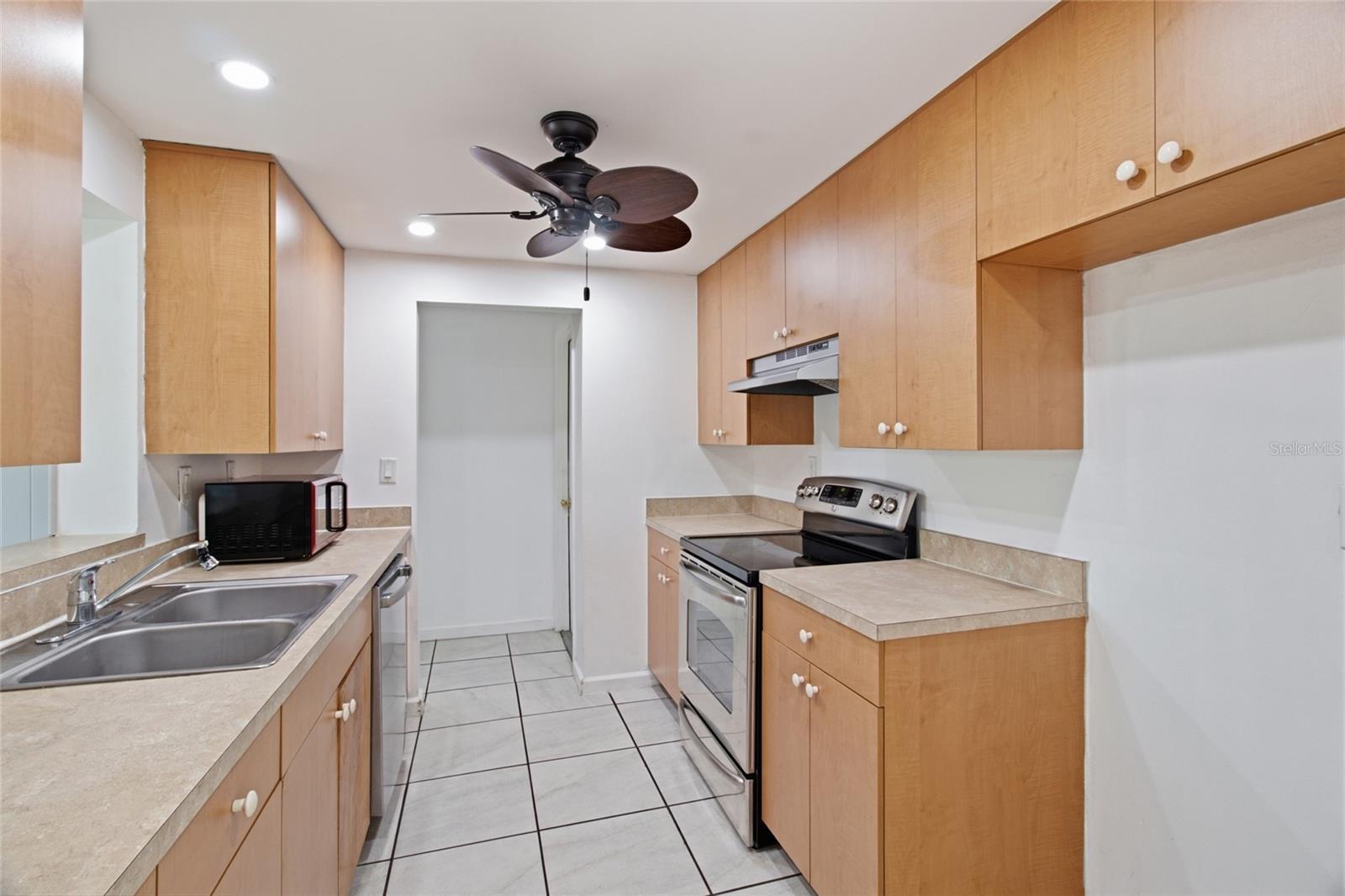1786 COCONUT DR — photo 19