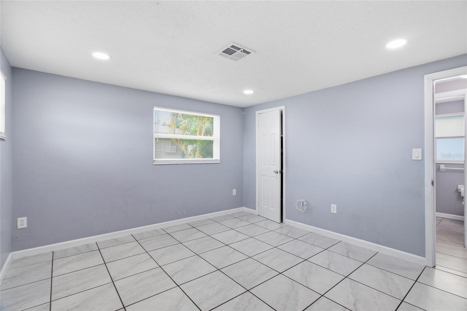 1786 COCONUT DR — photo 14