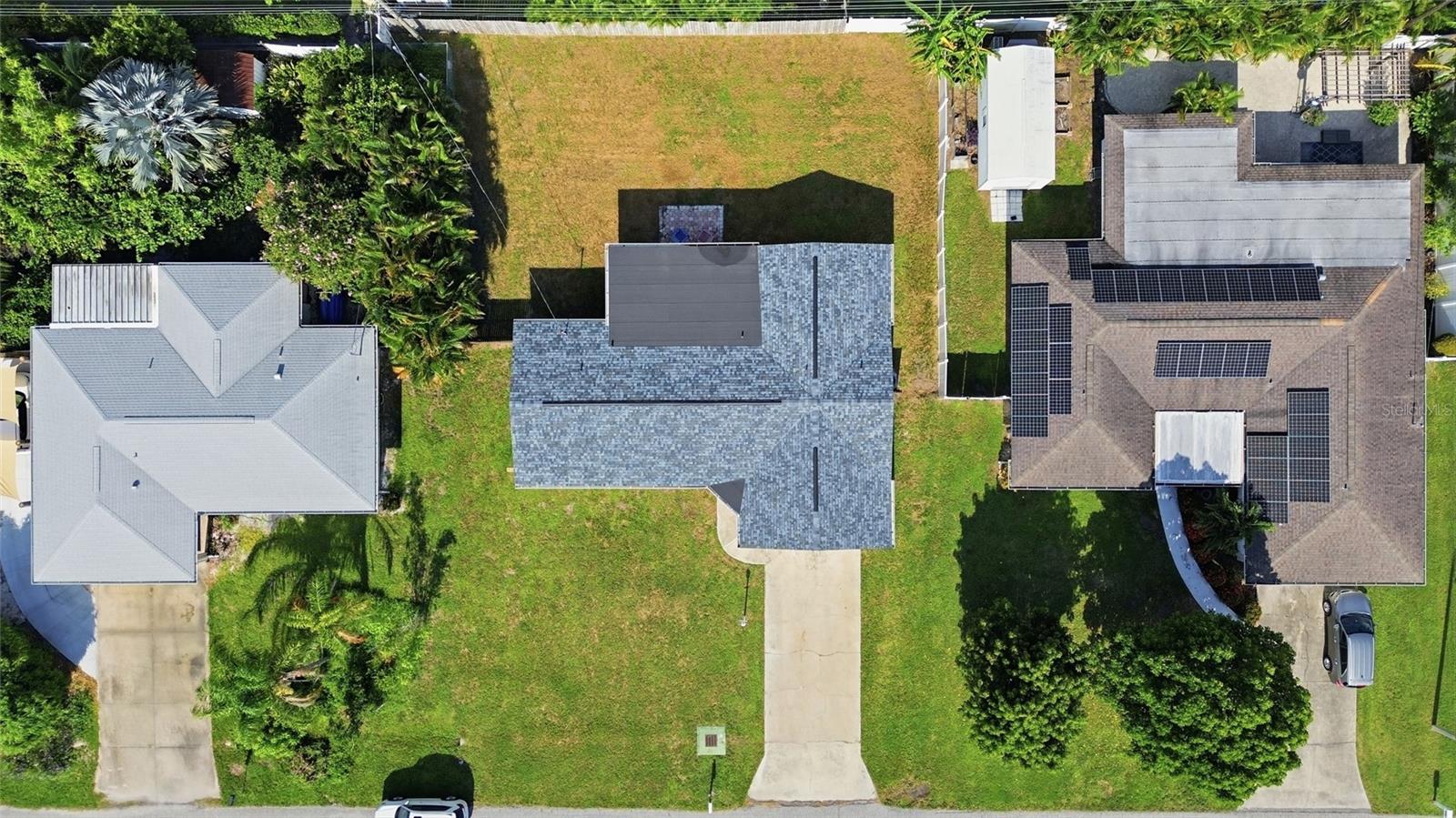1786 COCONUT DR — photo 3